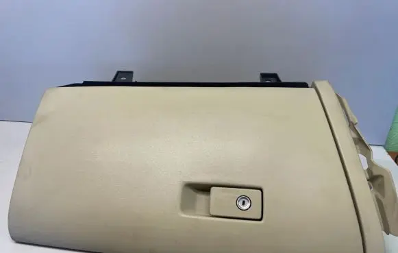 Volvo XC60 Glove box 30755651