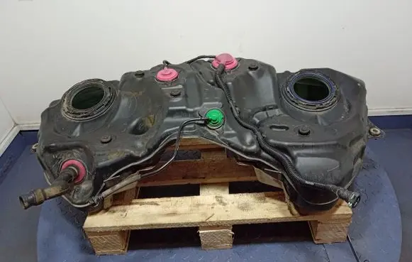 Lexus IS III XE30 Fuel tank S7111-30620