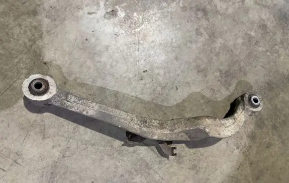 Nissan Qashqai Rear upper control arm/wishbone