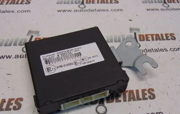 Toyota Corolla Verso AR10 Immobilizer control unit/module 897800F010