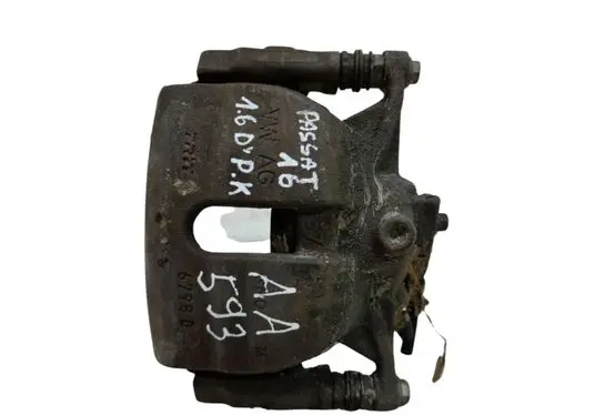 Volkswagen PASSAT B8 Front brake caliper