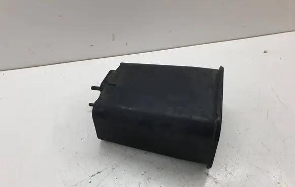 Volvo XC70 Active carbon filter fuel vapour canister 17096191 322011