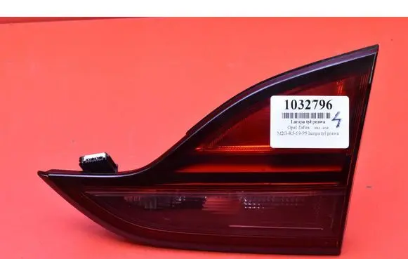 Opel Zafira C Rear/tail lights 39028597