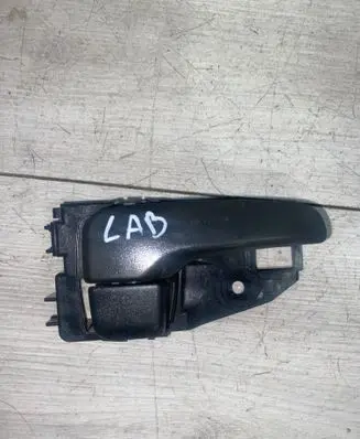 Mitsubishi Lancer Front door interior handle 