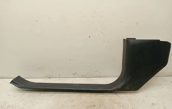 Mercedes-Benz GL X166 Front sill trim cover A1666800135