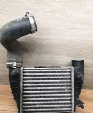 Audi A4 S4 B7 8E 8H Intercooler radiator 8E0145806M 3230257 130920054