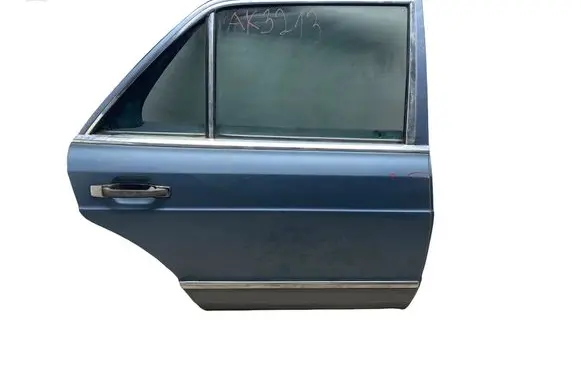 Mercedes-Benz S W126 Rear door 123456