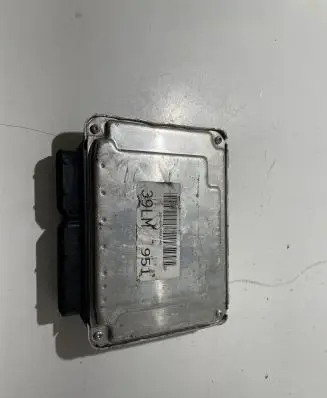 Audi A6 S6 C5 4B Engine control unit/module 038906019LM 0281011213