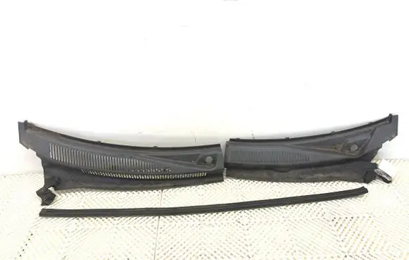 Jeep Grand Cherokee (WK) Wiper trim 55156852