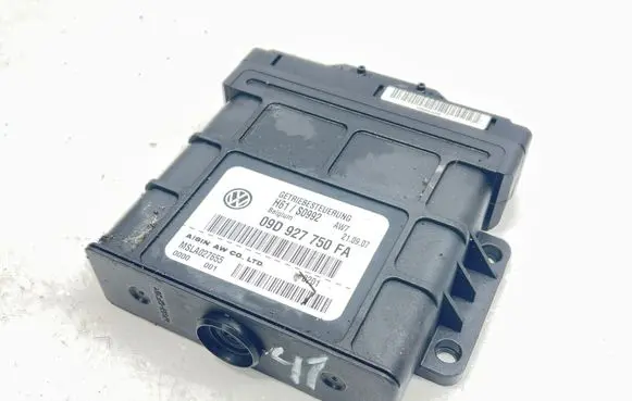 Volkswagen Touareg I Gearbox control unit/module 09D927750FA