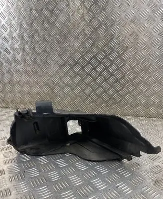 Audi Q7 4L Headlight/headlamp mounting bracket 89393698