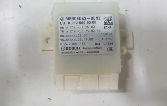 Mercedes-Benz E W212 Parking PDC control unit/module A2129009505