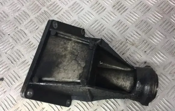 BMW X5 E53 Engine mounting bracket 31537503120 31.53-7503120