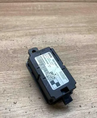BMW X5 F15 Aerial antenna amplifier 9397846 434MHZ