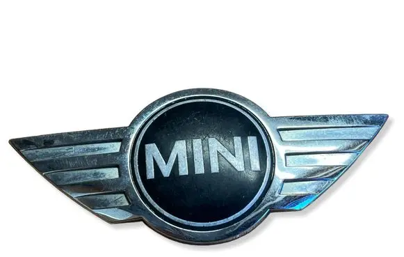 Mini One - Cooper Coupe R56 Manufacturer badge logo/emblem 7026186