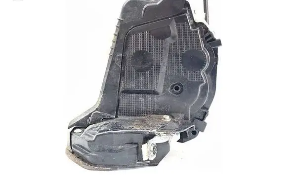 Honda CR-V Rear door lock