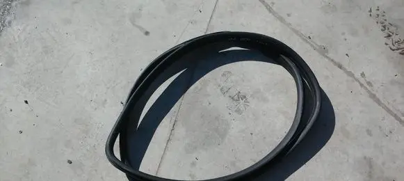 Fiat 500 Front door rubber seal 