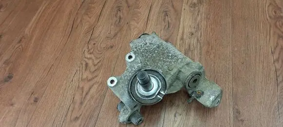 Renault Vel Satis Stub axle 8200687520