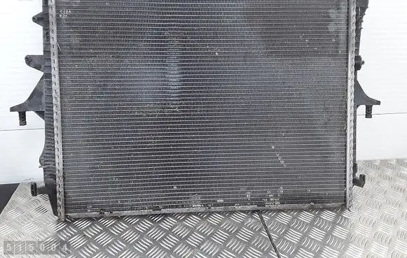 Audi Q7 4L Coolant radiator 7l6121253b
