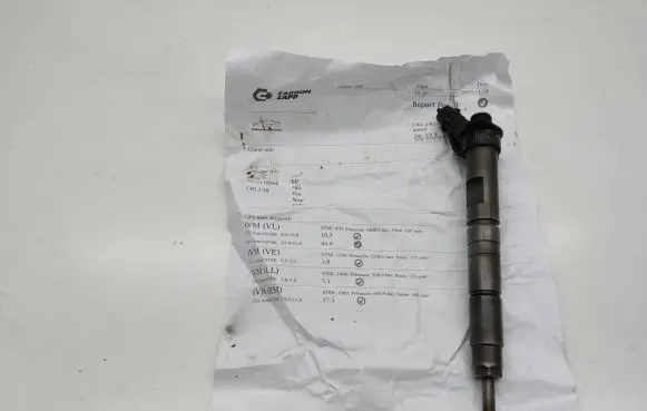 Toyota Auris 150 Fuel injector 0445116044