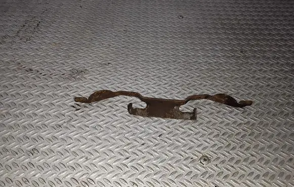 Ford Mondeo MK IV Front brake pad spring 