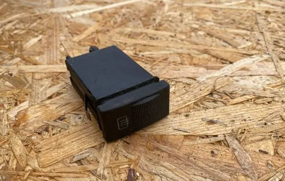 Audi A4 S4 B5 8D Windscreen/window heater switch 4D0941503