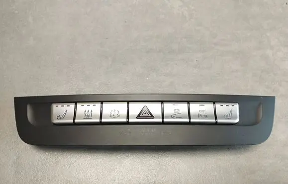 Mercedes-Benz B W246 W242 Central console control unit A2429053500 03509408101