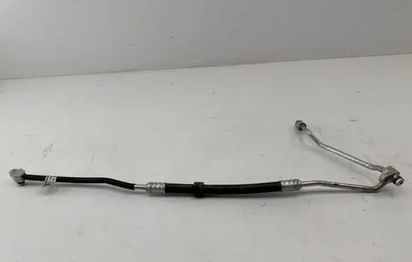 Audi A4 S4 B9 Air conditioning (A/C) pipe/hose 8W2816720