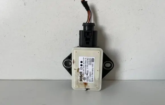 Audi A5 8T 8F ESP acceleration yaw rate sensor 8K0907637A 3008601 0265005667