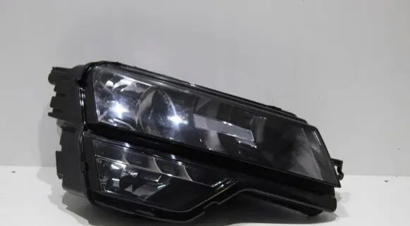 Skoda Karoq Headlight/headlamp