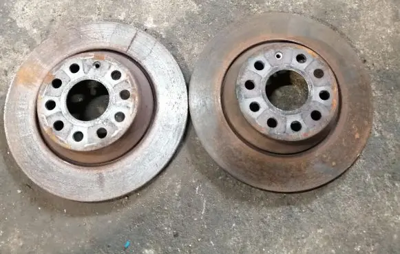 Rear brake disc