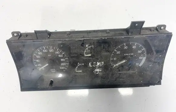 Speedometer (instrument cluster)