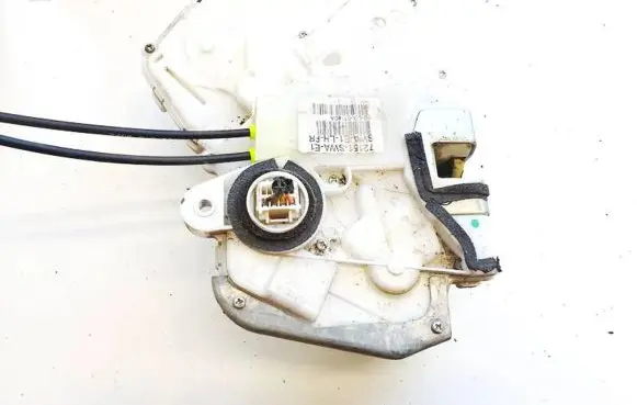 Honda CR-V Front door lock 72151swae1 72151-swa-e1