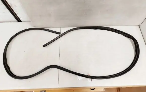 Mitsubishi ASX Rubber seal front door (on door) 