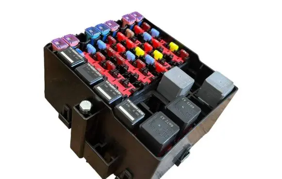 Ford Transit Courier Fuse box set 8V5114A073AA