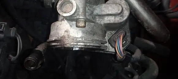 Seat Toledo III (5P) Throttle valve 038128063L