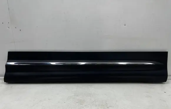 Mercedes-Benz GLB X247 Front door trim (molding) A2477274900