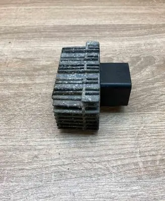 Opel Astra G Glow plug pre-heat relay 09132691 51299008 Used