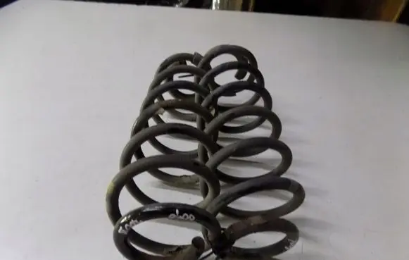 Peugeot 3008 I Rear coil spring 9684432grtgrtr480a