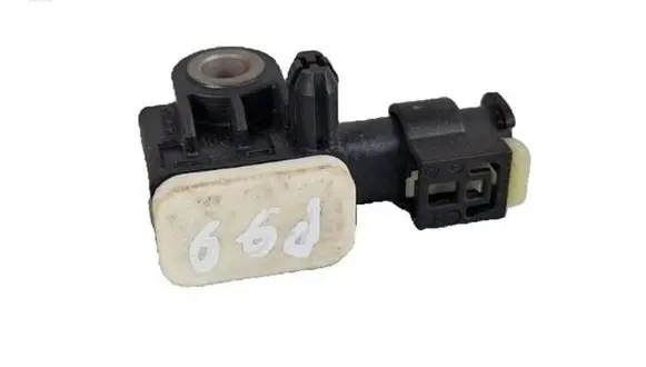 Mercedes-Benz A W176 Airbag deployment crash/impact sensor A1668210151