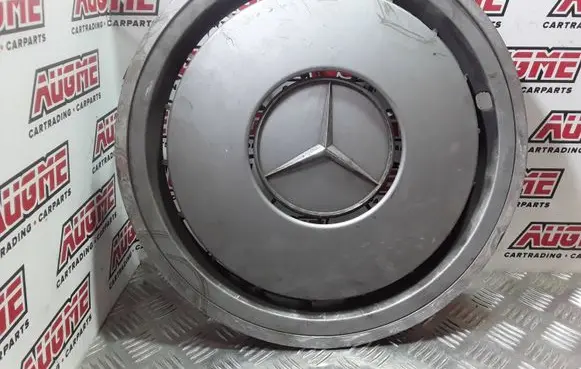 Mercedes-Benz E W124 R15 wheel hub/cap/trim 1244010924 7273200