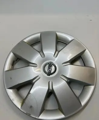 Nissan Micra R14 wheel hub/cap/trim 403159U00A