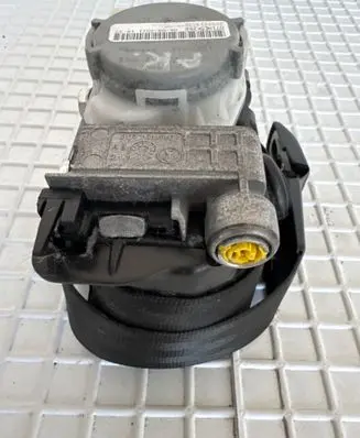 Audi A4 S4 B8 8K Front seatbelt 3066322 071AE5K26D 306226299G4
