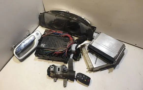 Volvo S80 Engine ECU kit and lock set 0281010319 08696098 73760