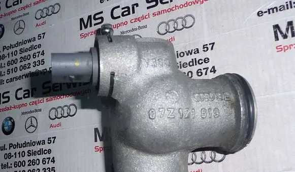 Volkswagen Touareg I Engine coolant pipe/hose 07Z121619