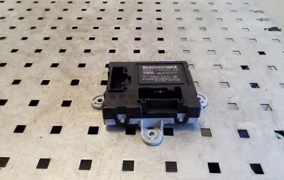 Volvo XC60 Door control unit/module 9G9T14B533BB