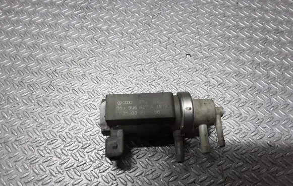 Audi A6 S6 C5 4B Turbo solenoid valve 059906627A