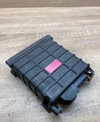 Audi 80 90 B3 Engine control unit/module ECU 811906264G 0280800188