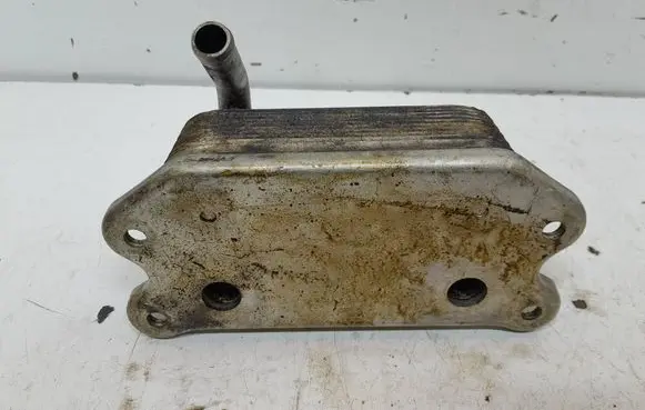 Volvo S60 Engine oil radiator 31201910 2017E41 90580