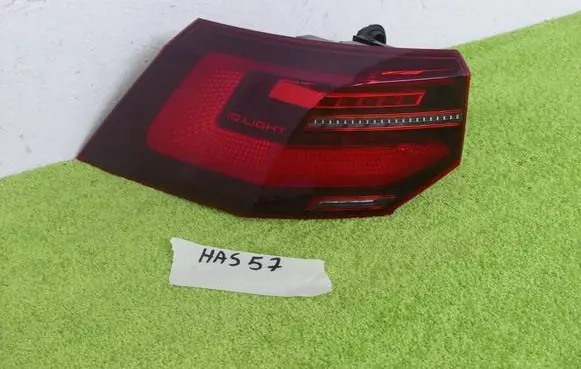 Volkswagen Golf VIII Rear/tail lights set 5H0945207A
